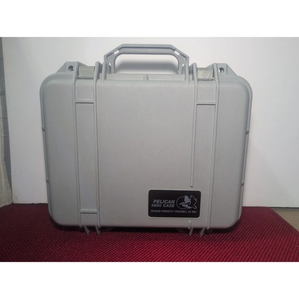 Pelican 1400 14in Hard Shell Case with Foam Watertight Lockable Camera Gun Case
